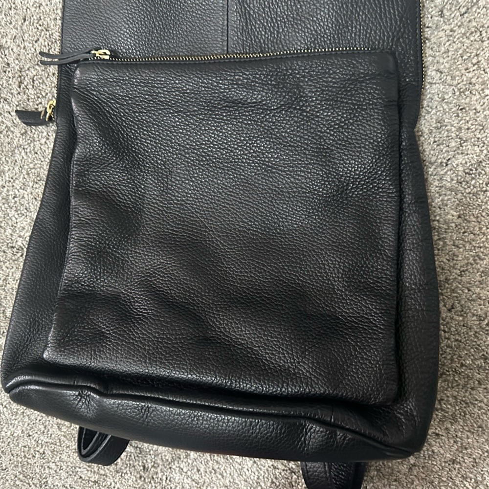 L. Credi | Fine Black Pebbled Leather Backpack Made in Italy - Picture 5 of 13